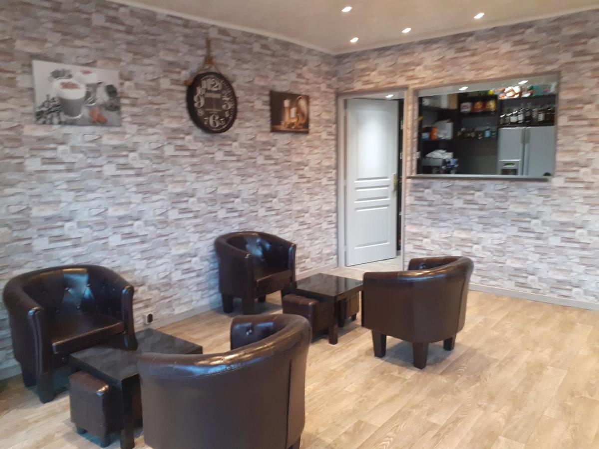 Hotel Des 2 Gares Осер Экстерьер фото