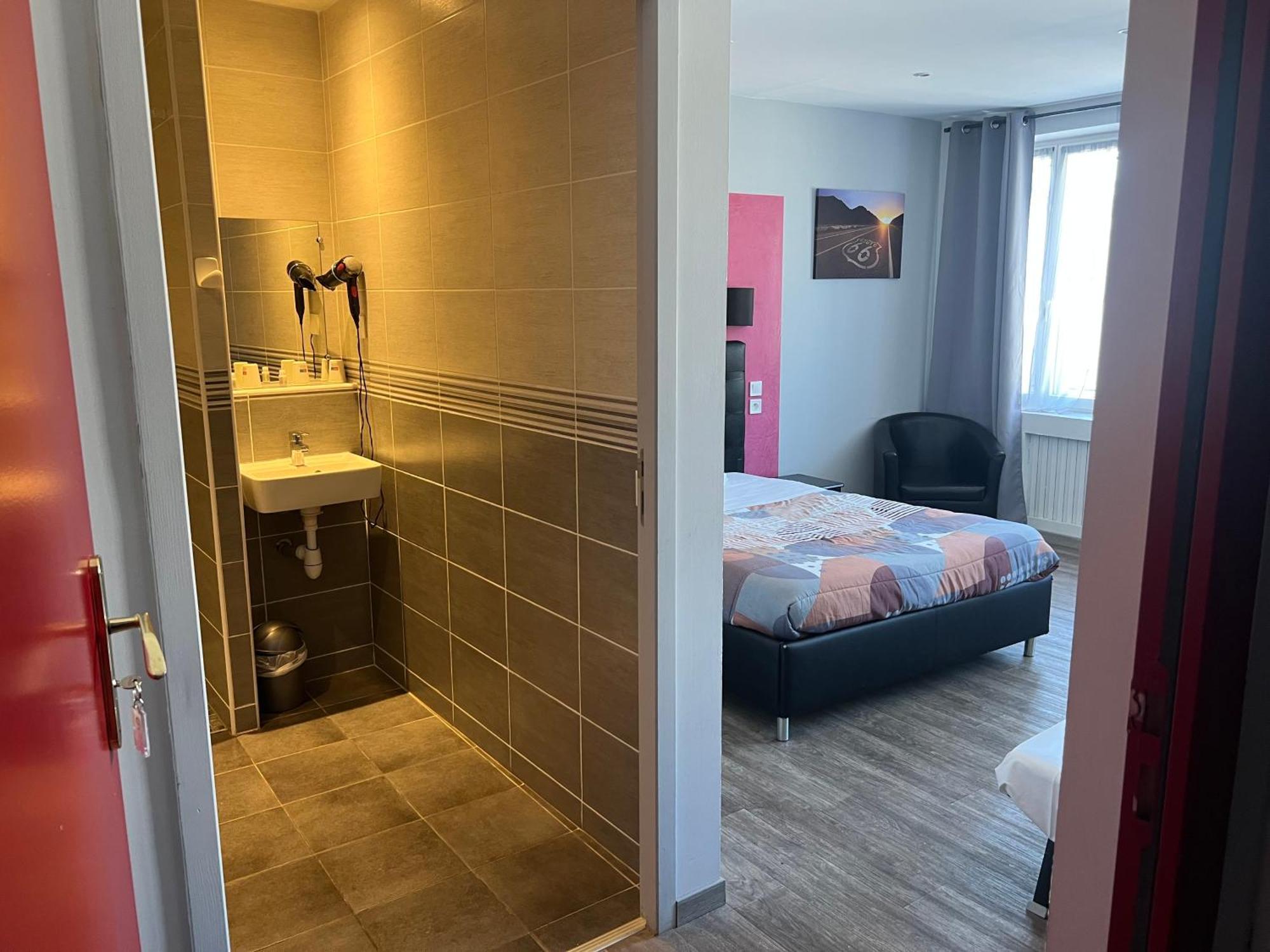 Hotel Des 2 Gares Осер Экстерьер фото