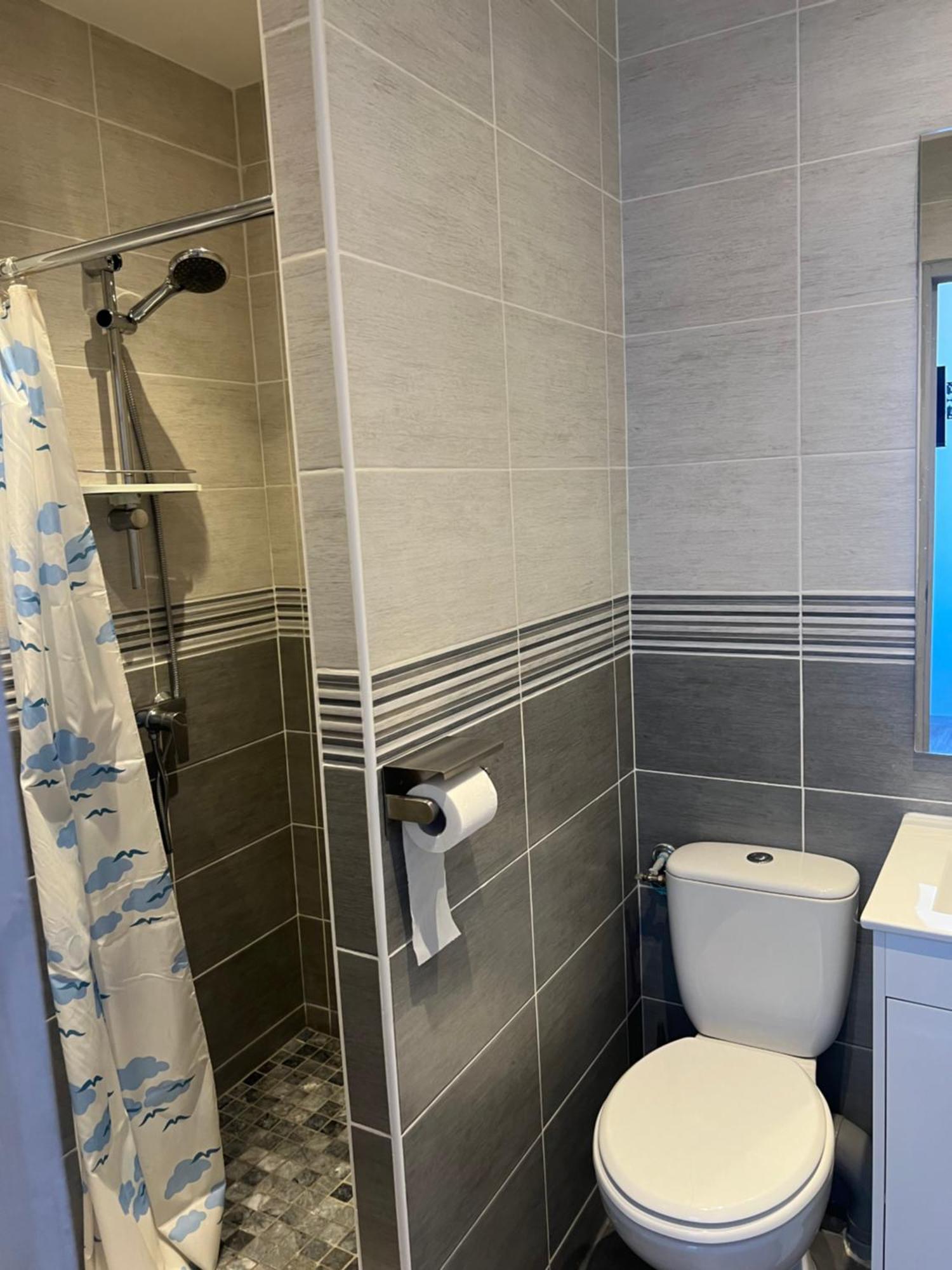 Hotel Des 2 Gares Осер Экстерьер фото